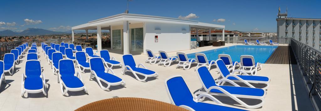 Medi Garden Hotel&Residence ألبا أدرياتيكا المظهر الخارجي الصورة